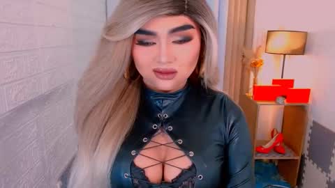 Sasha Blaire online show from November 13, 2025, 7:07 am