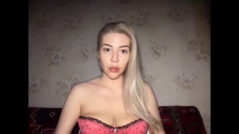 Snapshot of luxsonyastar chatting on May 31, 2026, 8:21 pm LuxSonyaStar online show from May 31, 2026, 8:21 pm