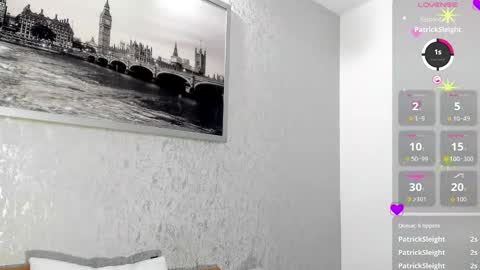 Snapshot of luxury_woman_ chatting on November 11, 2025, 4:12 am online show from November 11, 2025, 4:12 am