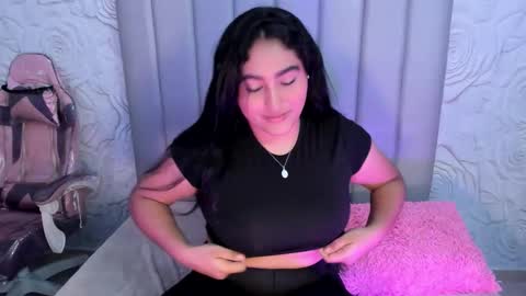 LYA DUBOIS  online show from February 23, 2026, 3:31 pm