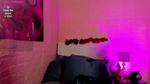 Lya   online show from January 16, 2026, 10:41 am