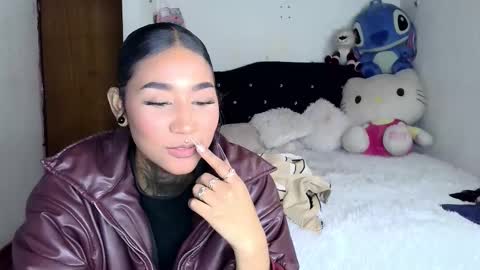 lyam_ebony online show from January 8, 2026, 4:48 am