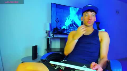 Lyam online show from March 24, 2026, 4:28 am