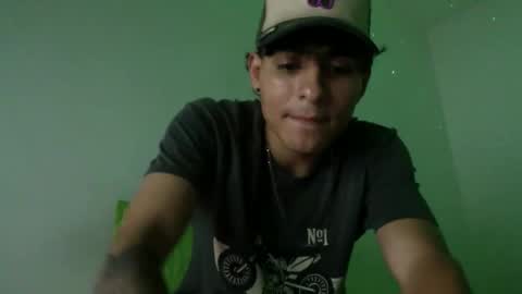 Snapshot of lyan_master_ chatting on November 4, 2025, 7:07 am Lyan online show from November 4, 2025, 7:07 am