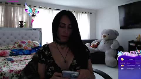 Snapshot of lyann_ chatting on May 3, 2026, 7:20 pm Lyann online show from May 3, 2026, 7:20 pm