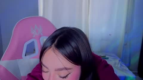 lyavalmont online show from June 4, 2026, 6:47 pm