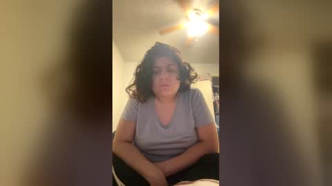 lydiasheer online show from April 1, 2026, 9:54 am