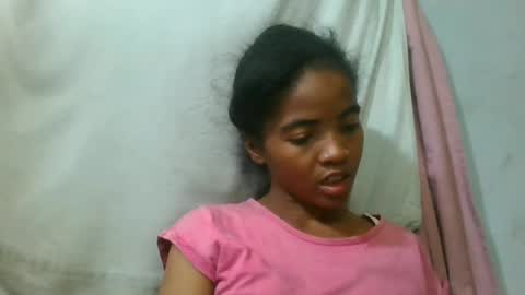 lydie856696 online show from June 12, 2026, 5:45 pm