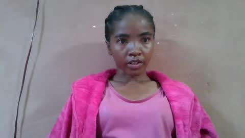 lydie856696 online show from July 9, 2026, 3:16 pm