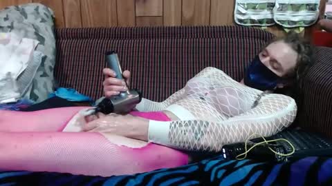 Snapshot of lyke2fuck chatting on February 10, 2025, 1:57 am Lyke2fuck online show from February 10, 2025, 1:57 am