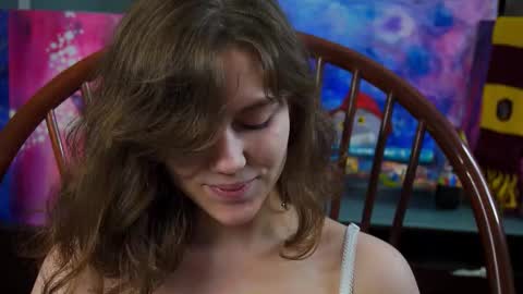 hi im Lyle online show from February 17, 2025, 3:15 am