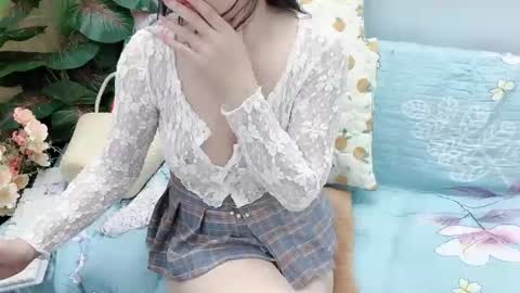 lyly_sweet97 online show from April 6, 2026, 2:42 am
