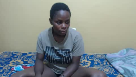 Snapshot of lyn_anna chatting on February 23, 2025, 6:56 pm lyn_anna online show from February 23, 2025, 6:56 pm