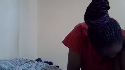 Snapshot of lyn_anna chatting on September 17, 2025, 11:56 am lyn_anna online show from September 17, 2025, 11:56 am