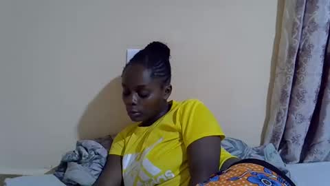 Snapshot of lyn_anna chatting on October 9, 2025, 9:13 pm lyn_anna online show from October 9, 2025, 9:13 pm