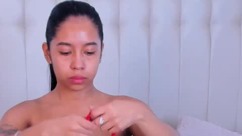 Snapshot of lyn_smith_ chatting on October 15, 2025, 11:10 am Lyn online show from October 15, 2025, 11:10 am