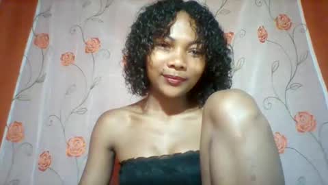 Snapshot of lyndah19 chatting on November 26, 2025, 8:48 am lyndah19 online show from November 26, 2025, 8:48 am