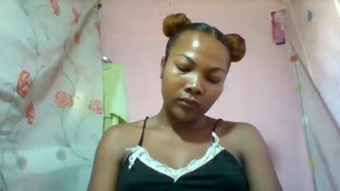 Snapshot of lyndah19 chatting on March 2, 2026, 7:15 am lyndah19 online show from March 2, 2026, 7:15 am