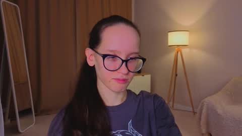 Sara online show from December 20, 2025, 4:14 pm