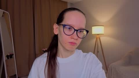 Sara online show from March 12, 2026, 4:13 pm