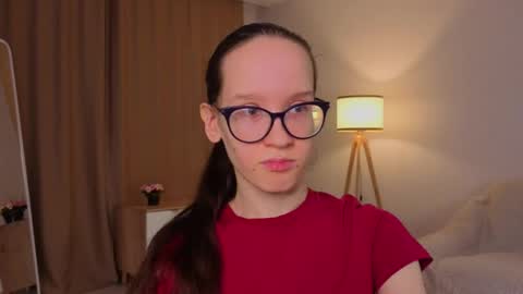 Sara online show from March 15, 2026, 4:13 pm