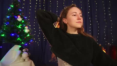 Lynn online show from December 29, 2024, 4:05 am