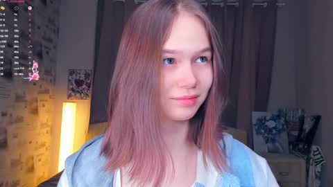 Cozy Lynns room online show from February 1, 2026, 8:46 am