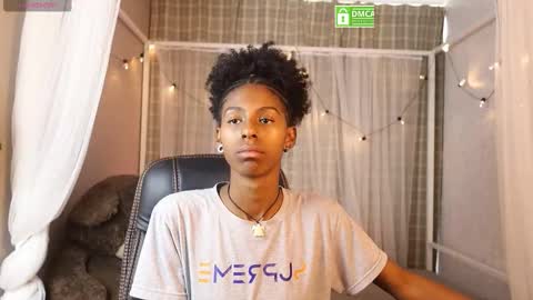 Lynx and Sun  online show from December 1, 2025, 8:14 pm