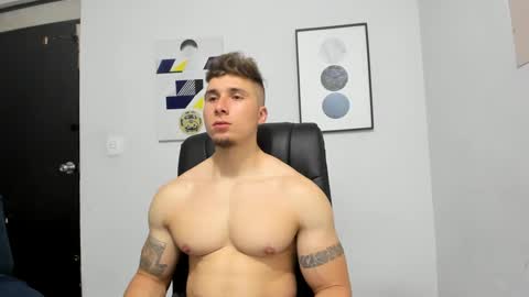 Snapshot of lyonel15 chatting on December 24, 2024, 3:49 am Lyonel online show from December 24, 2024, 3:49 am