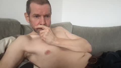 Snapshot of lyricresponse chatting on December 18, 2024, 9:47 am lyricresponse online show from December 18, 2024, 9:47 am