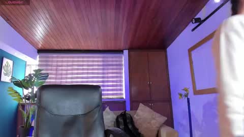 Lyssa  Everyday From 0700 to 1630 Col Time online show from October 21, 2025, 2:29 pm