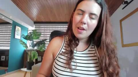 Lyssa  Everyday From 0700 to 1630 Col Time online show from November 24, 2025, 2:28 pm