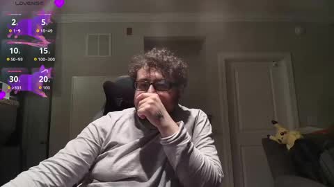 lyxx_2 online show from April 23, 2026, 1:51 am