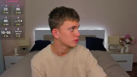m0neyken_ online show from July 25, 2026, 2:53 am
