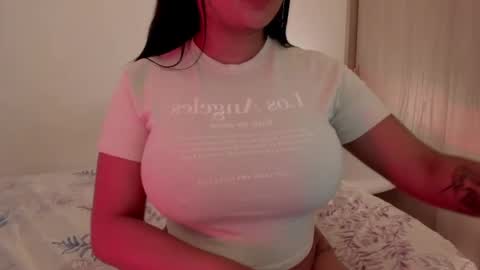 Emilia  online show from May 3, 2026, 1:39 pm