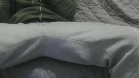 m4dh4tter24 online show from December 8, 2024, 8:36 pm