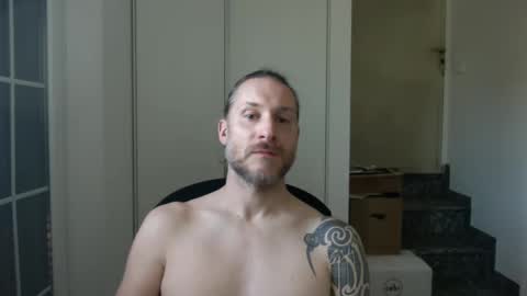 m4rduk online show from January 29, 2025, 7:57 am