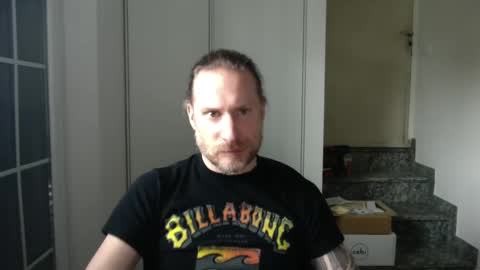 m4rduk online show from March 10, 2025, 9:32 am