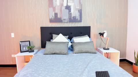 Snapshot of m_antonia chatting on November 17, 2025, 1:50 pm Maria online show from November 17, 2025, 1:50 pm