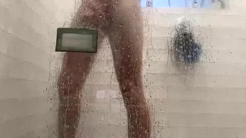 Snapshot of m_pete chatting on October 3, 2025, 3:42 pm m_pete online show from October 3, 2025, 3:42 pm