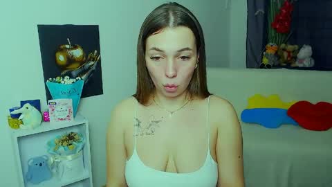 Vikki online show from March 25, 2026, 11:49 am