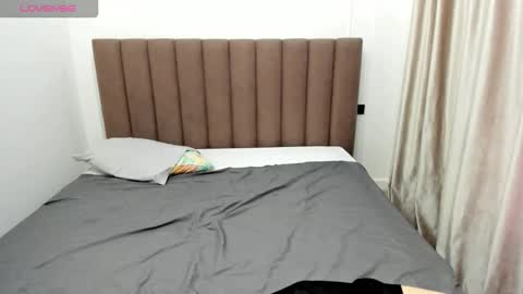 maakimita online show from December 3, 2025, 7:49 am