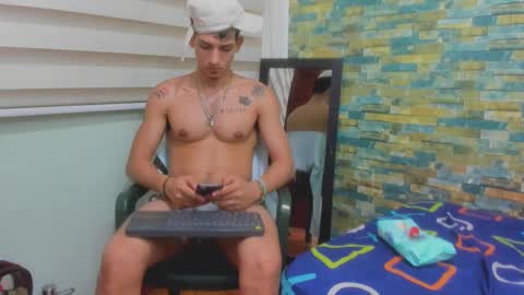 itgram pezlo josue online show from March 1, 2025, 12:07 am
