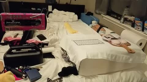 mac1119 online show from November 17, 2025, 7:14 am