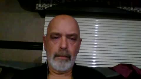 mac online show from December 22, 2024, 1:55 pm