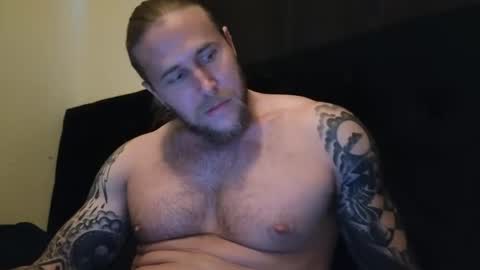 mac_drew online show from January 2, 2025, 9:50 pm