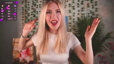 Katerina online show from May 7, 2026, 6:41 am