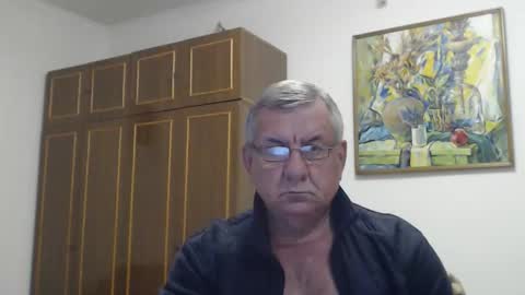 Macho online show from March 31, 2026, 6:52 pm