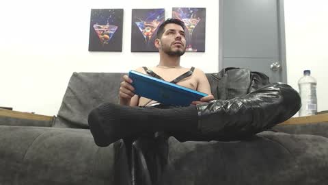 instagram mackdanielsx online show from February 5, 2026, 11:31 pm