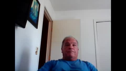 mackdocc001 online show from January 17, 2025, 7:05 pm